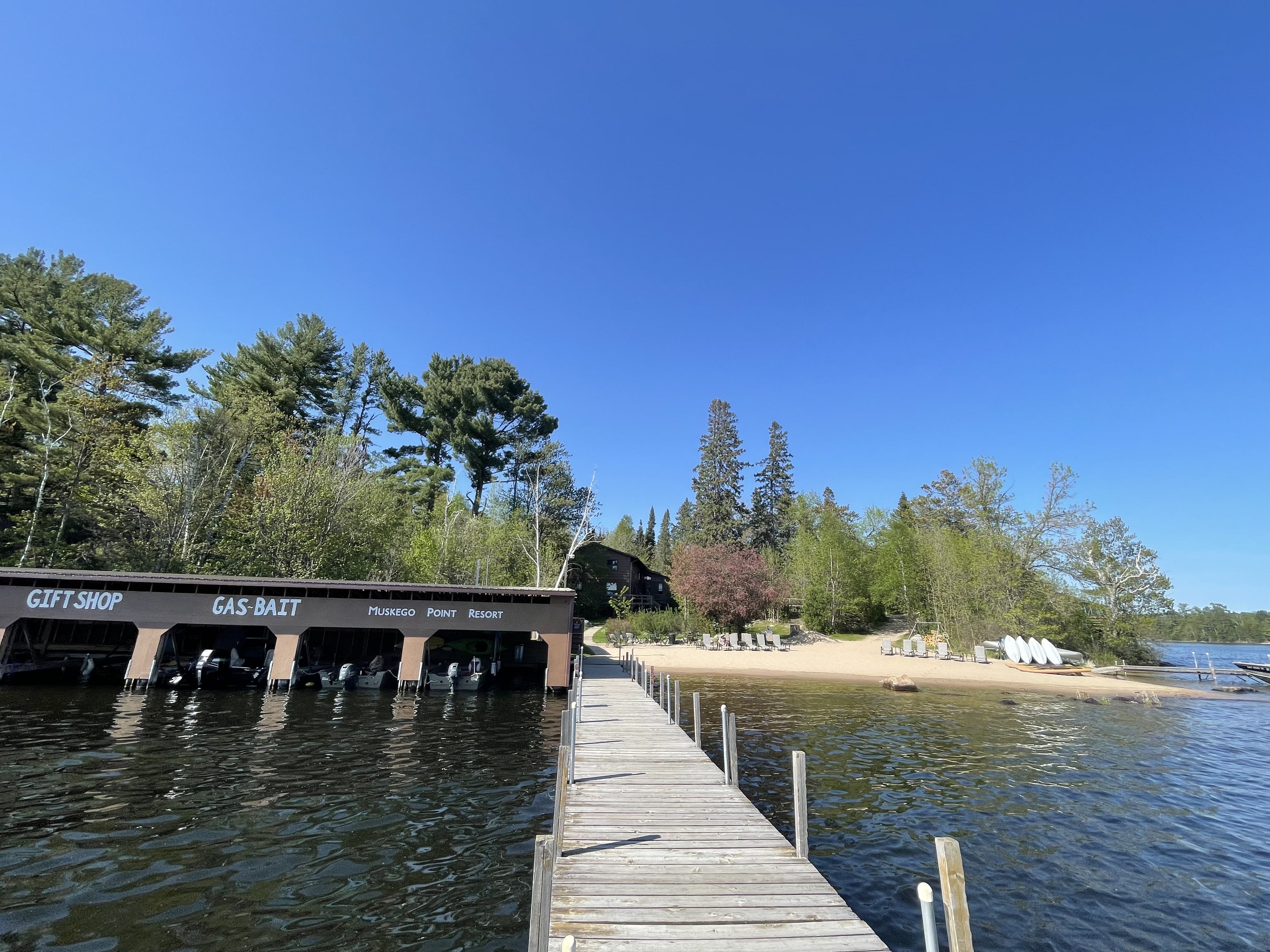 Muskego Point Resort grounds